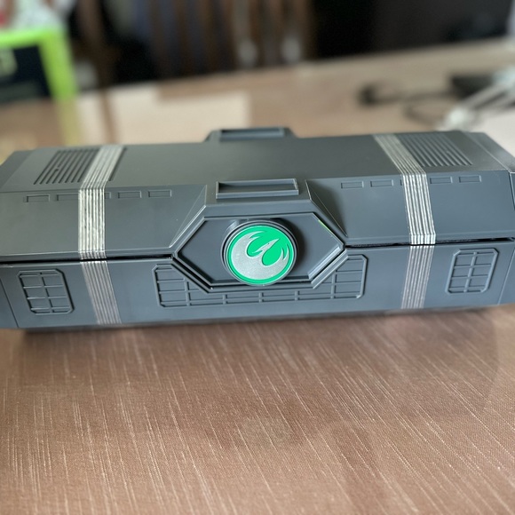 Ezra Bridger (Second Lightsaber) Legacy LIGHTSABER Hilt – Star Wars - Picture 7 of 9